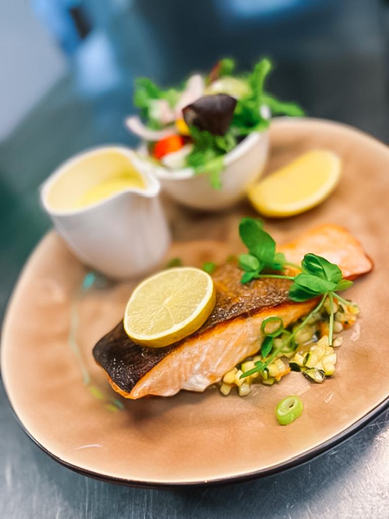 Domein De Ghellinck - Menukaart Heerlijke dagverse gerechten. Ontdek onze suggesties of geniet van onze klassiekers.